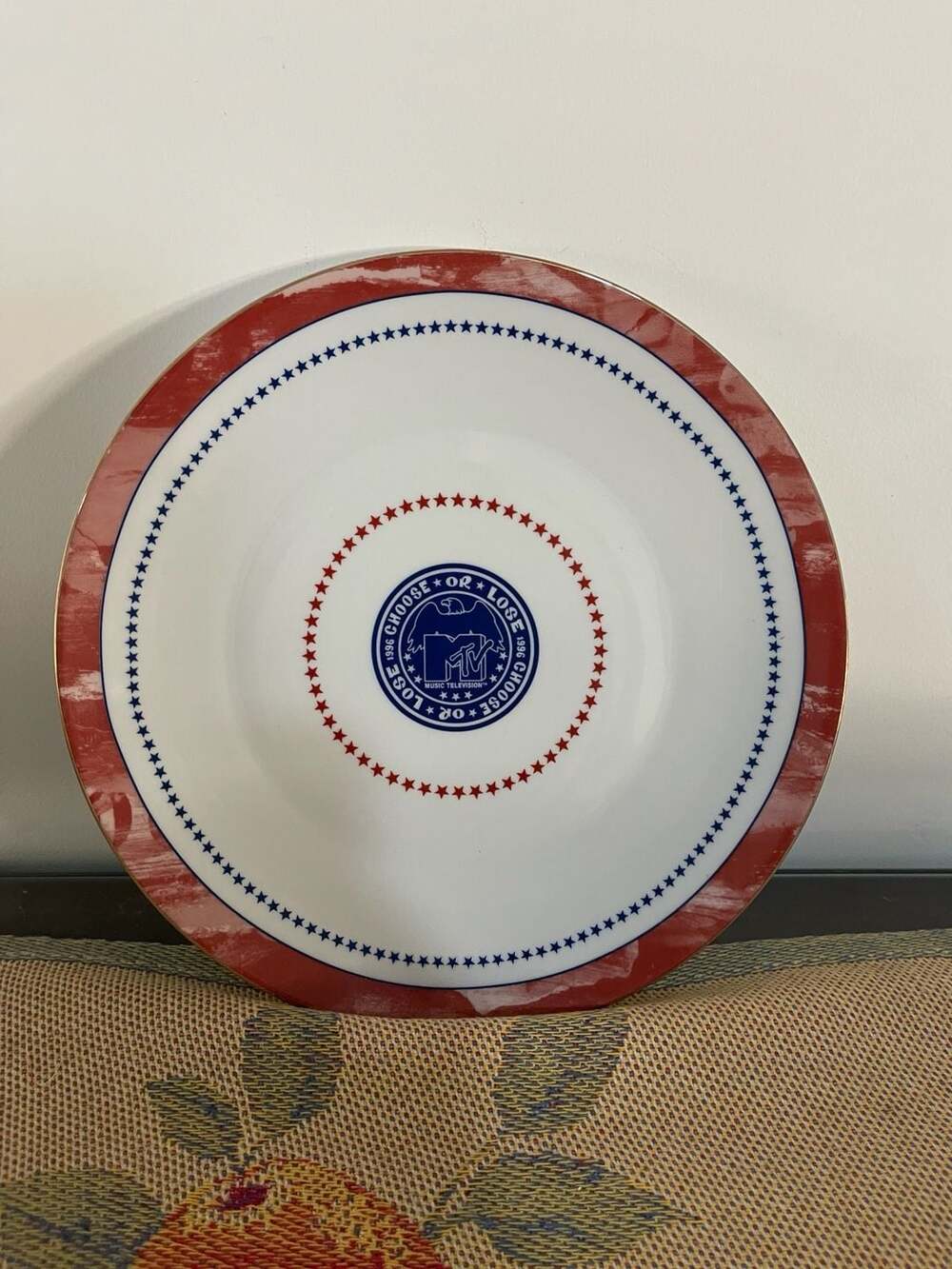 Vintage 1996 MTV Choose or Lose Presidential Campaign Decorative Plate
